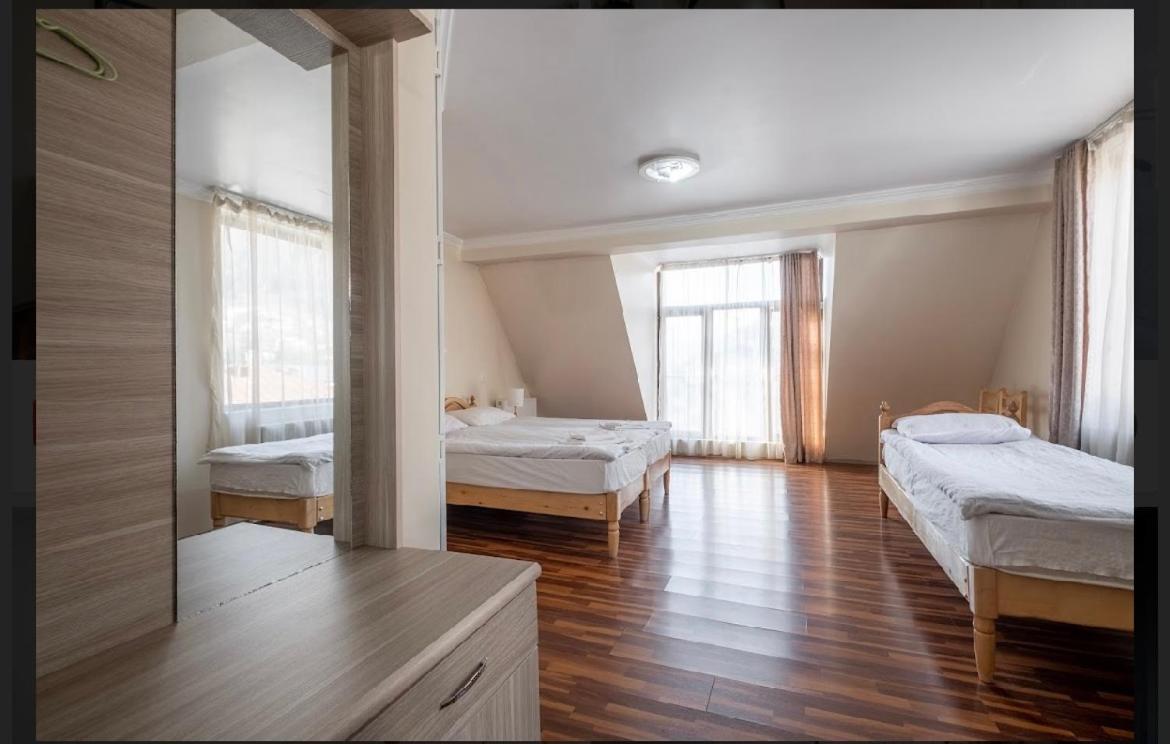 Mestiatour Guest House Kültér fotó