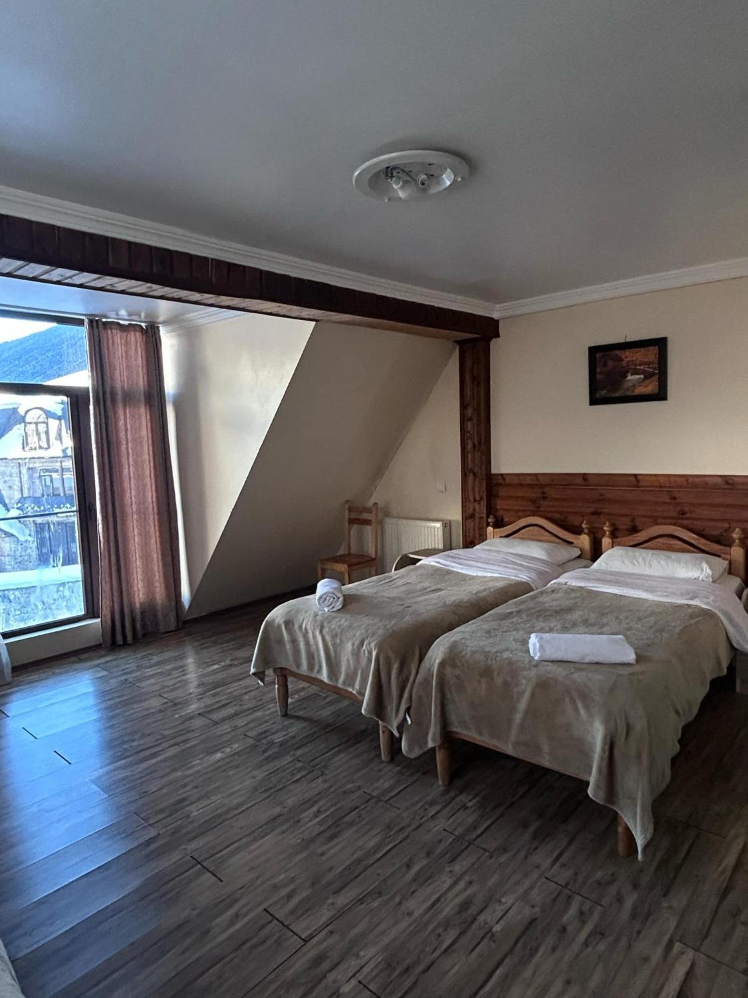 Mestiatour Guest House Kültér fotó