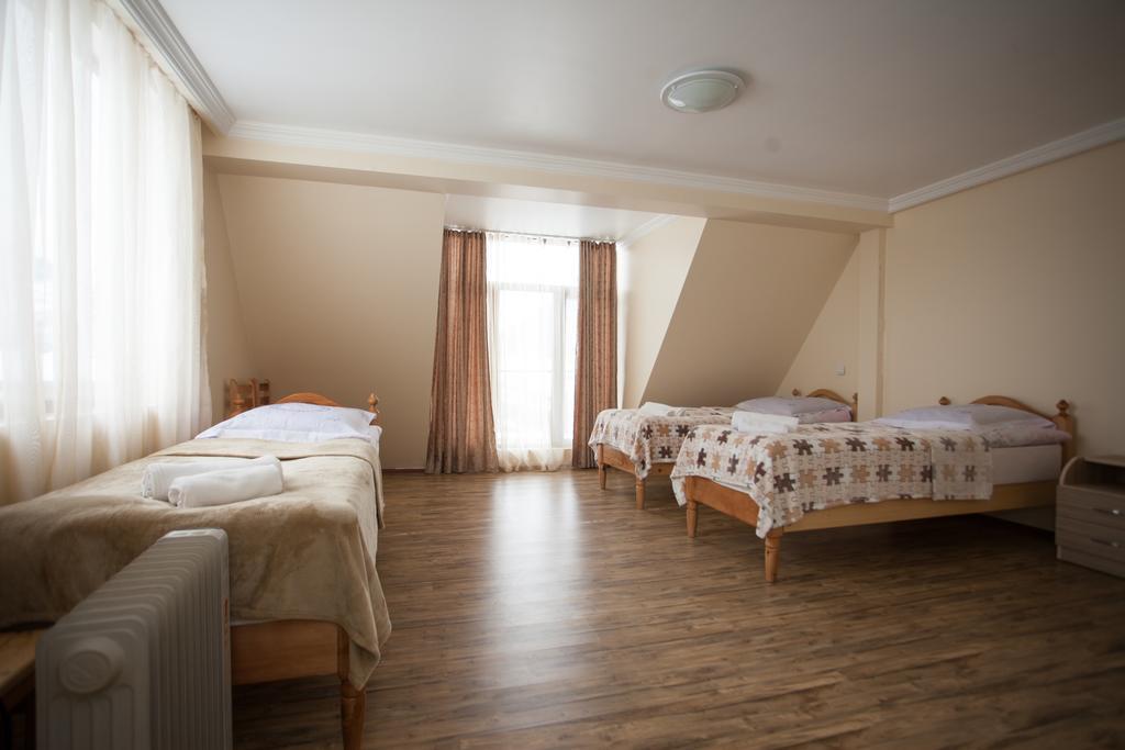 Mestiatour Guest House Kültér fotó