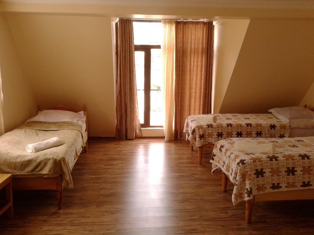 Mestiatour Guest House Kültér fotó